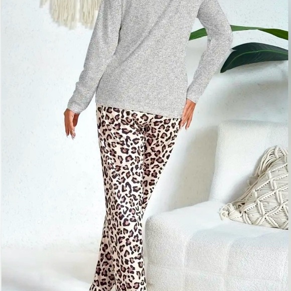 Leopard Print and Gray Pajama Set New - Picture 3 of 3